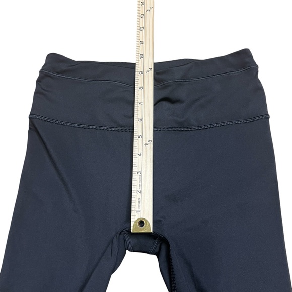 Athleta Accelerate Crop Leggings with back zip pocket Women’s Small black - Picture 7 of 10